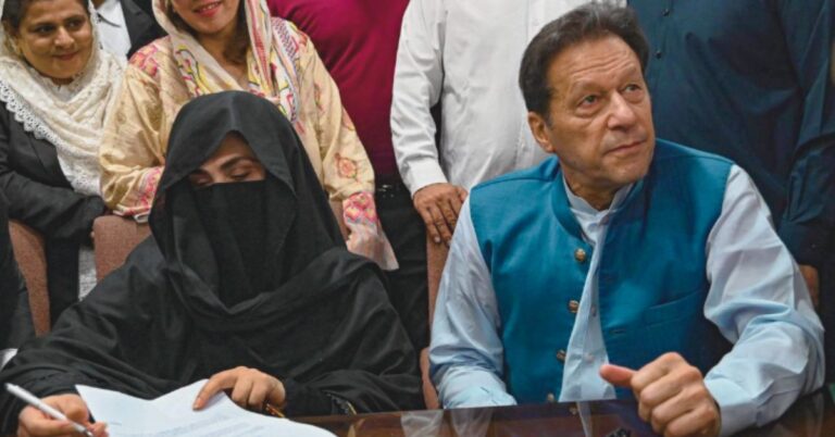 عمران خان اور بشریٰ بی بی